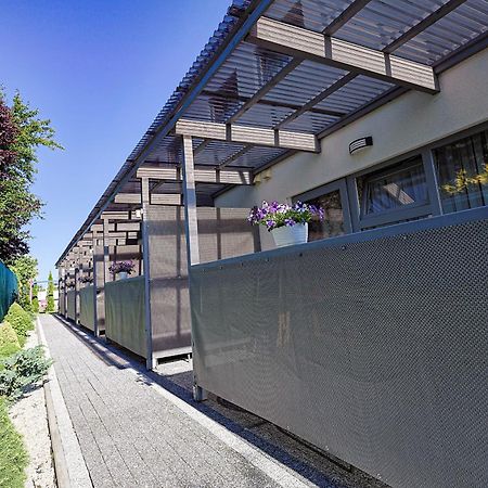 Aurora Ustka-Przewloka Lejlighedshotel Eksteriør billede