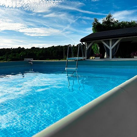 Aurora Ustka-Przewloka Lejlighedshotel Eksteriør billede